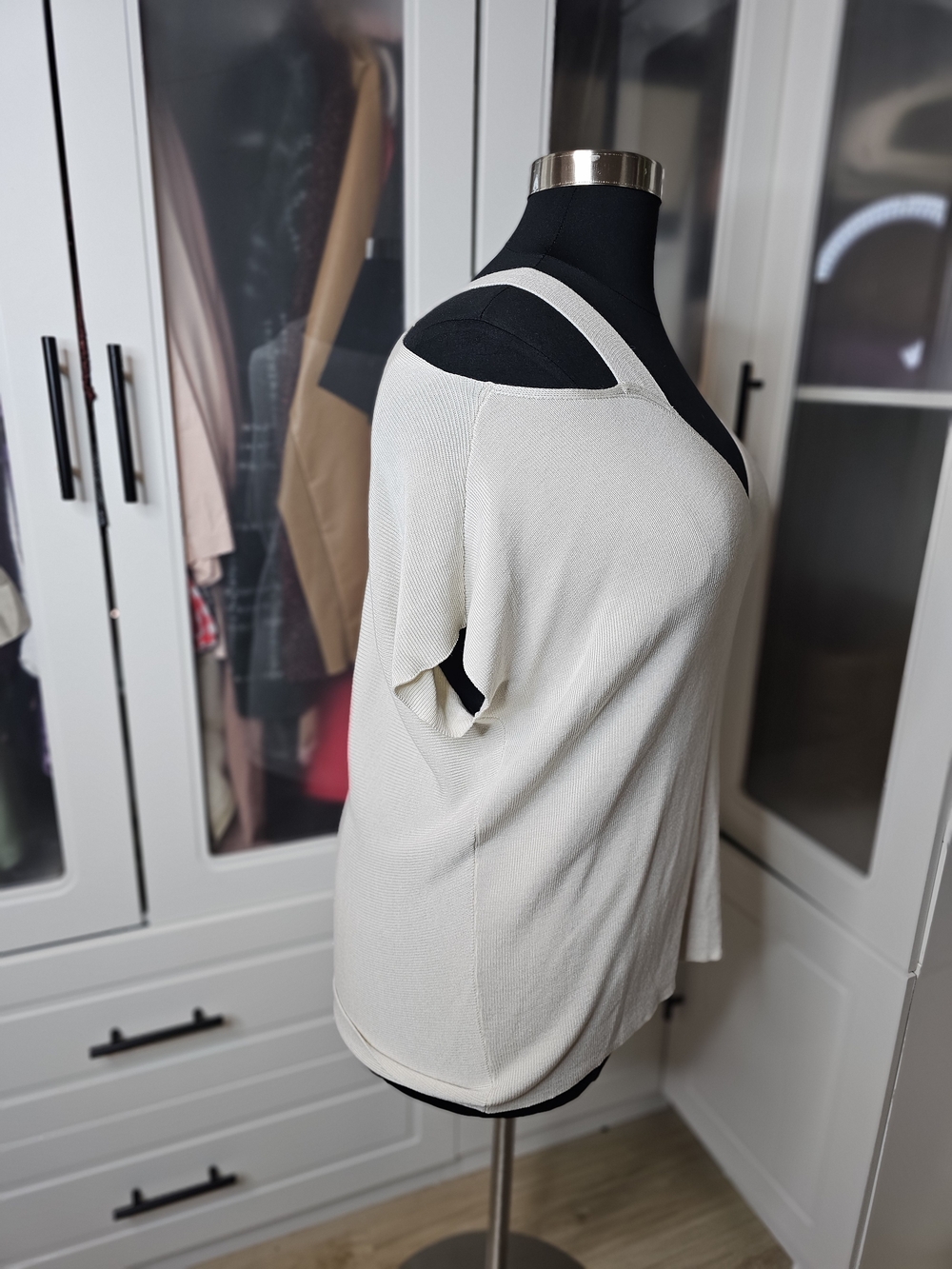 Eileen Fisher Cream Cold-Shoulder Knit Sweater - Picture 3 of 6